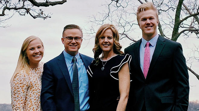 丽莎卡尔森家族