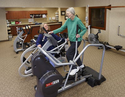 Muriel_Mikkelson_On_elliptical_Machine.